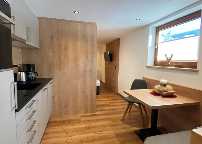 Neuner-3 By Interhome